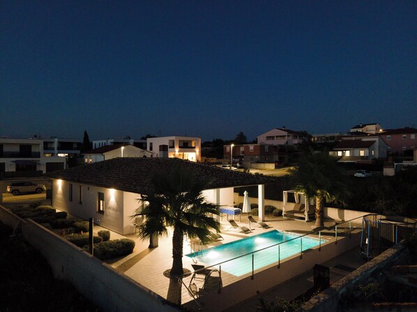 Pool - Villa RIZ (Istria - Pula) (Pula)