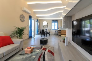 TV - Villa RIZ (Istria - Pula) (Pula)