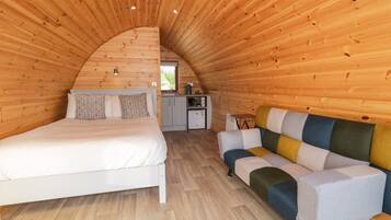 1 slaapkamer, individueel gedecoreerd, individueel gemeubileerd