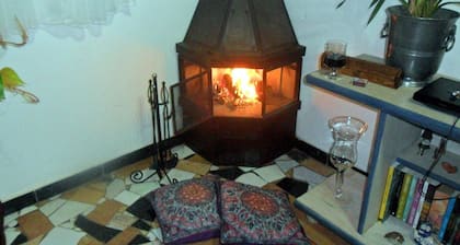 HOUSE OF ROSES Monte Verde Farm Muriqui's Abode, SĂŁo Francisco Xavier