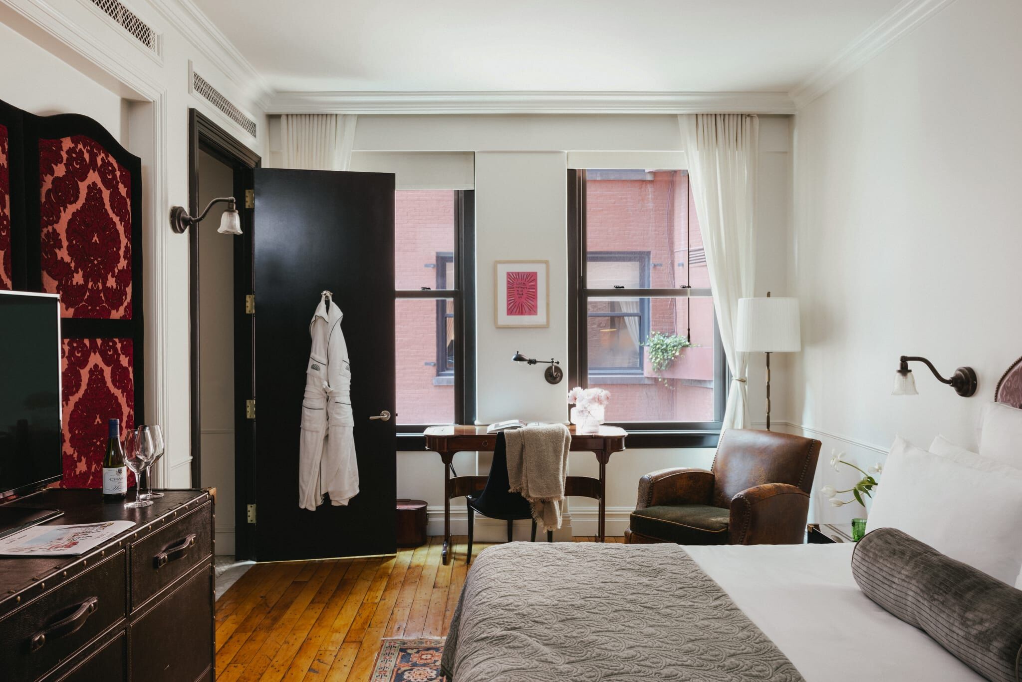Cozy and Elegant Retreat, 3 Relaxing Units Near Rockefeller Center!