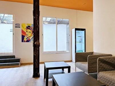 Arc House Pop Art