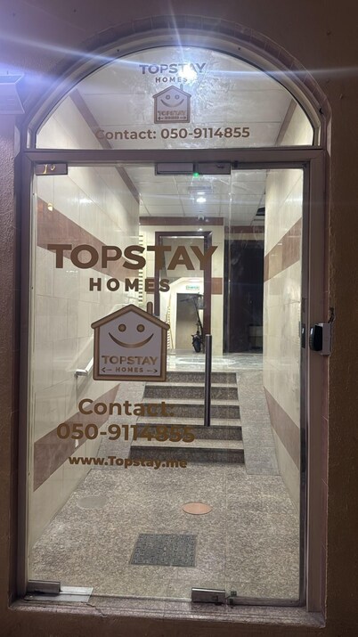 Furnished Private Studio Apartments near Union Metro Station