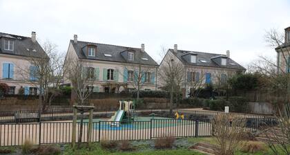 Le Saint Cyrien, à 5mn de Versailles et 25mn de Paris, idéal famille & business