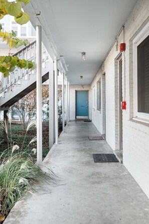 Exterior detail - Freshly Renovated Artist Condo and Pool Minutes to Downtown (Nashville)