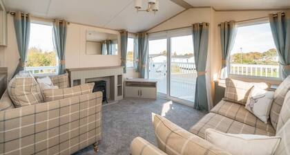3 Bed Static Caravan-Seton Sands