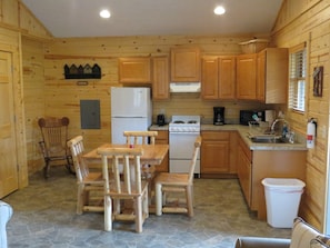 Basic Cabin | Private kitchen