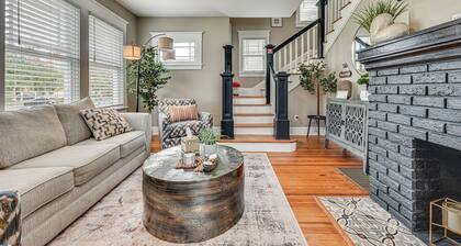 Chic Jacksonville Getaway, Walk to River & Parks!