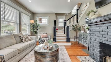 Nhà (3 Bedrooms) | Nội thất