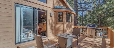 House (3 Bedrooms) | Front of property