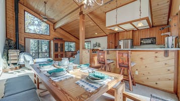 House (3 Bedrooms) | Front of property