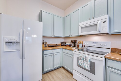 Bahama Bay Condo: 7 Mi to Disney!