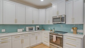Private kitchen - Newly Built Oak Island Getaway: Walk to Beaches! (Oak Island)