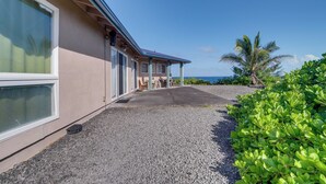 House (5 Bedrooms) | Interior - Oceanfront Keaau Gem: Ocean & Sunrise Views, Pool (Keaau)