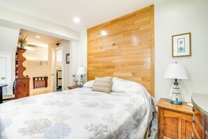 Apartment (0 Bedroom) | Interior - Pet-friendly Garden Studio ~ 25 Mi to Boston! (Scituate)