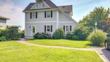 Apartment (0 Bedroom) | Interior