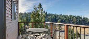 Strawberry Townhouse: Walk to Leland Snowplay!