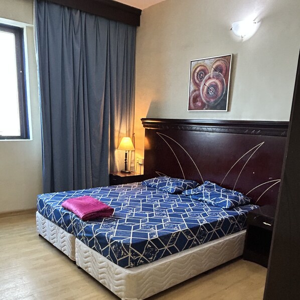 Deluxe Apartment | 1 bedroom, free WiFi - Deluxe Shared Master Bedrooms in Deira  (Dubai)