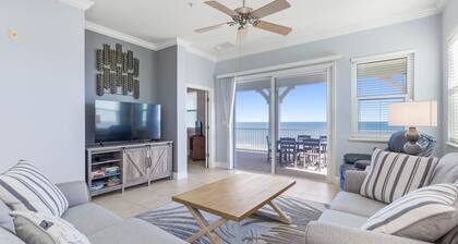 Direct Oceanfront Corner Condo 845! 3 Bedroom 2000 Square Feet!