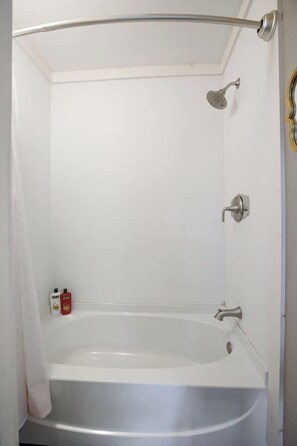 مجففات شعر، مناشف