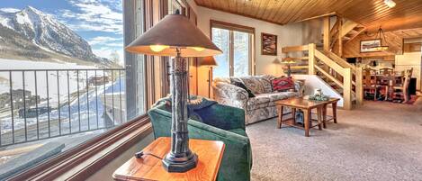 TV connectée, cheminée