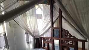 Standard Double Room | WiFi (free), bed sheets - WARERE TOWN HOUSE (Zanzibar Town)