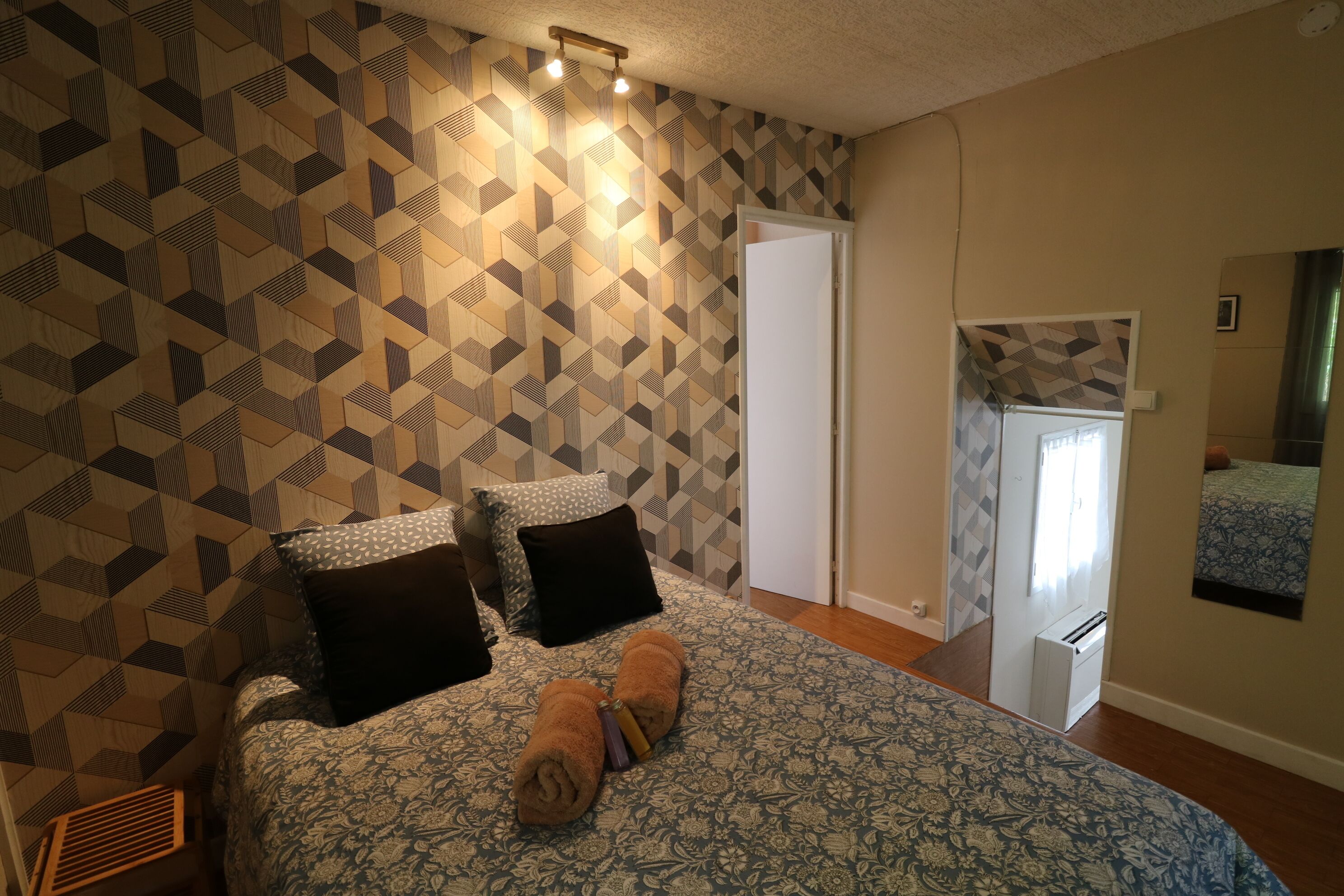 2 makuuhuonetta, internet, vuodevaatteet