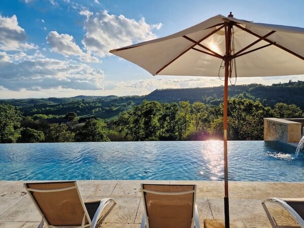 Alberca al aire libre