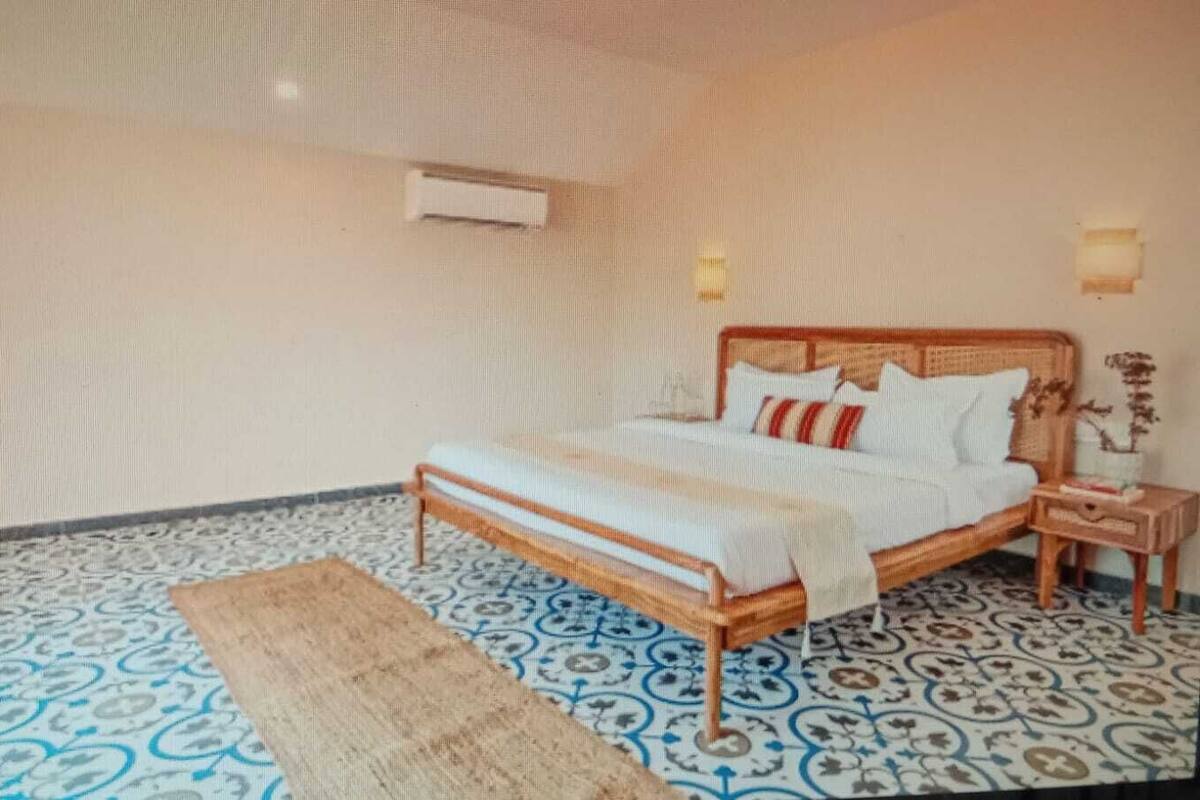 Habitación doble de lujo | Camas con efecto memoria, wifi gratis y ropa de cama 