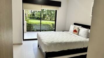 Condo, 3 Bedrooms, Accessible, Smoking | 3 bedrooms