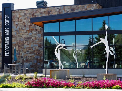 River West Buffalo Mountain Condo: On The Blue River