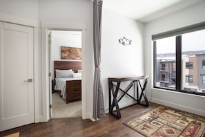 1 chambre, fer et planche à repasser, Wi-Fi gratuit, draps fournis