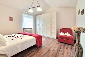 2 bedrooms