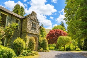 Exterior - Daweswood, Patterdale luxurious, spacious home with walks from the door (Patterdale)