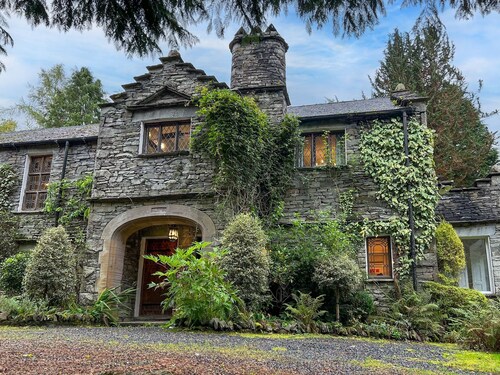 Daweswood, Patterdale -  a cottage that sleeps 10 guests  in 5 bedrooms