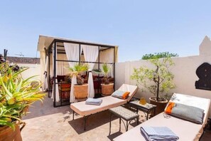 شرفة/رواق