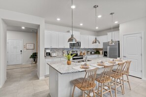 Fridge, microwave, oven, stovetop - Getaway with Private Pool, Clubhouse, Lazy River - Family Home! (Davenport)