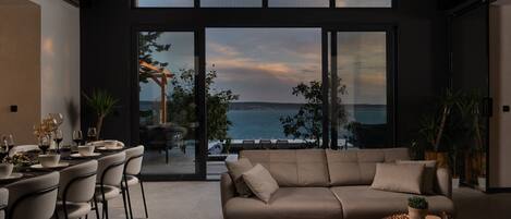 تلفزيون، ألعاب فيديو