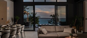 Luxury villa Sea Milady Zadar with heated pool, sauna, jacuzzi in Starigrad