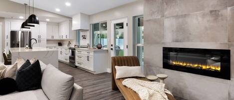 スマートテレビ、暖炉、テレビゲーム