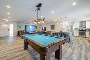 Games room - Scottsdale Palms | Pool+Spa+Putting+Fire Pit+MORE! (Scottsdale)