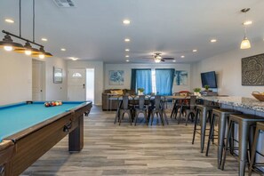 Games room - Scottsdale Palms | Pool+Spa+Putting+Fire Pit+MORE! (Scottsdale)