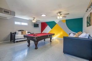 Spielezimmer