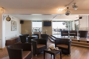 Bar en el lobby