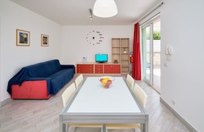 Interior - Maestrale, holiday home with garden 100 m from the sea in Marina di Ragusa (Marina di Ragusa)