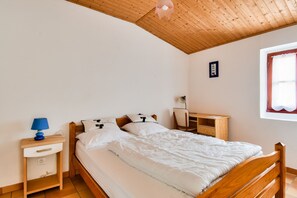 2 bedrooms, free WiFi