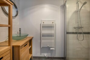 Dusche, Haartrockner