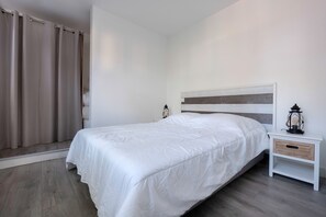 2 Schlafzimmer, Bügeleisen/Bügelbrett, kostenloses WLAN