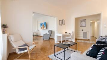 奢华公寓 | 2 多间卧室、客房内保险箱、遮光窗帘、熨斗/熨衣板