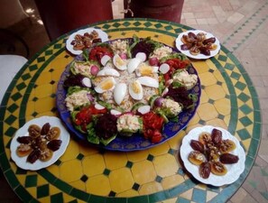 Food and drink - 1 Transfert Gratuit Vers le Riad , à Votre Arrivée (Marrakech)